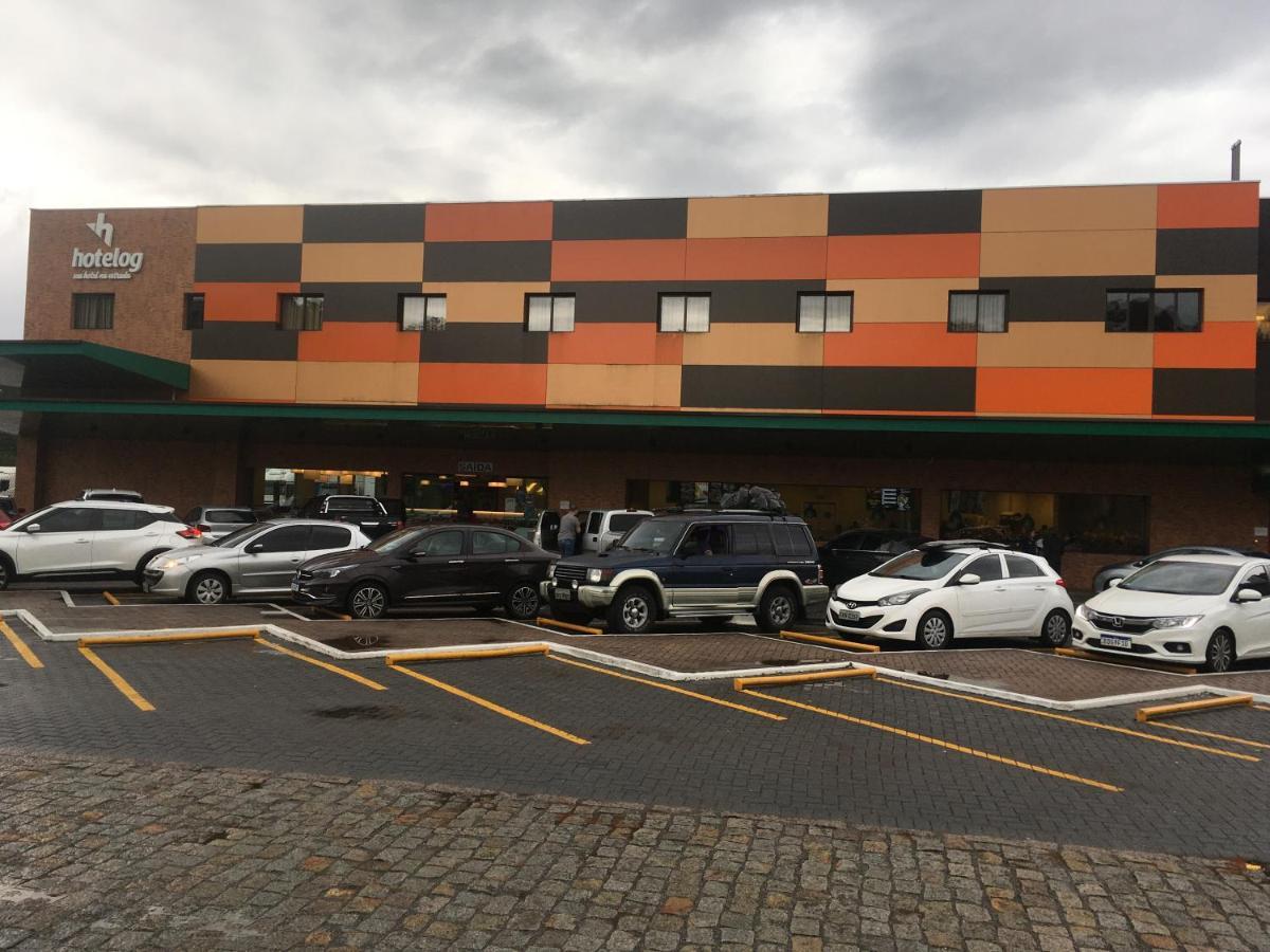 Hotelog Campina Grande do Sul Luaran gambar